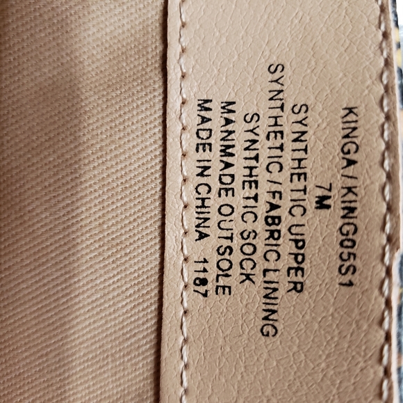 NWOB Steve Madden KINGA Yellow Snake Boots - Picture 6 of 8